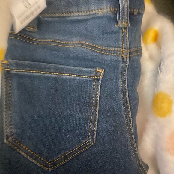 Carters kids clothes - Picture 15 of 16